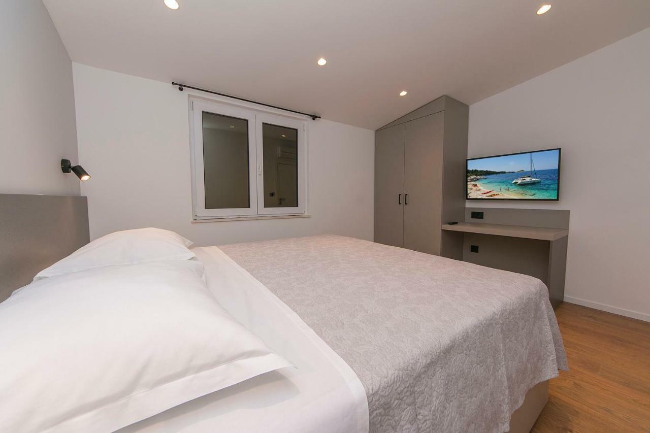 Apartments Juric Brela Ngoại thất bức ảnh