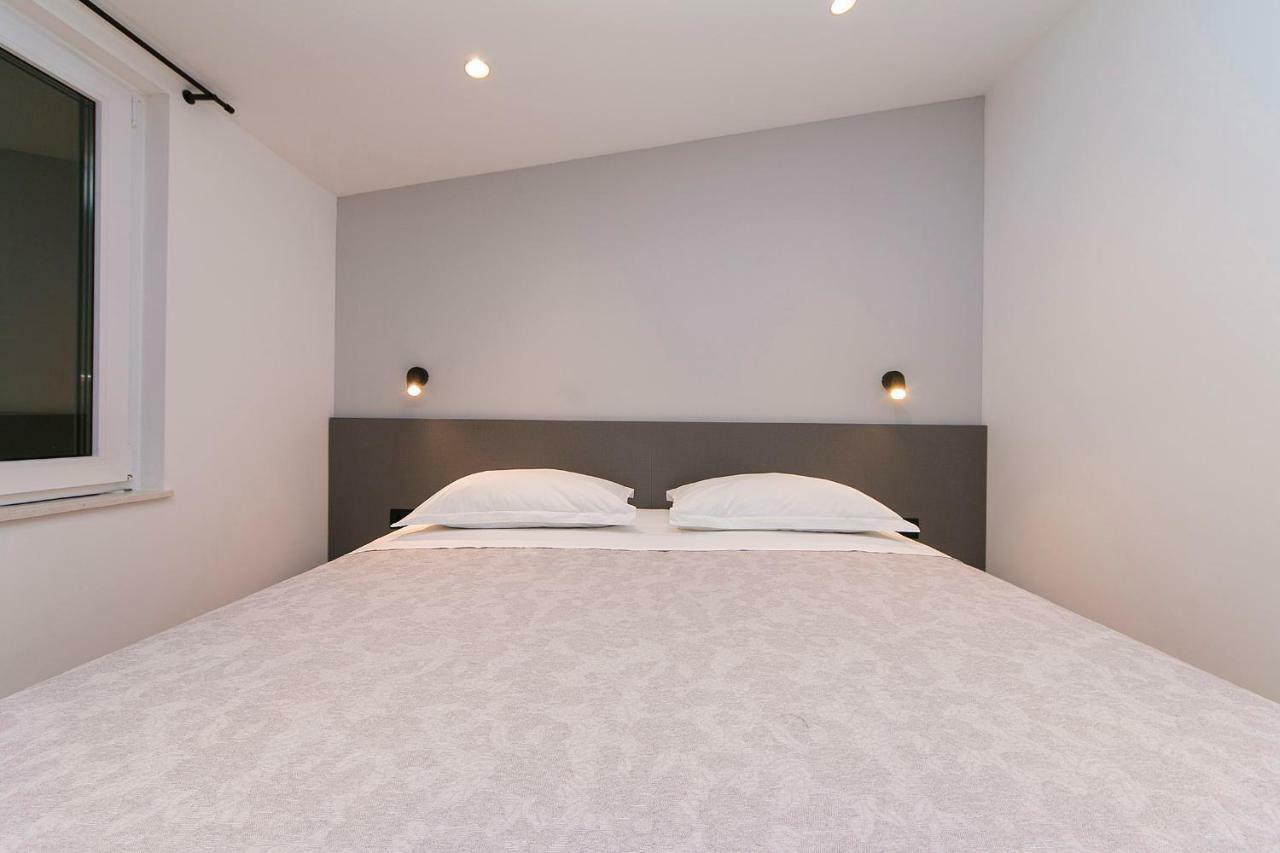 Apartments Juric Brela Ngoại thất bức ảnh